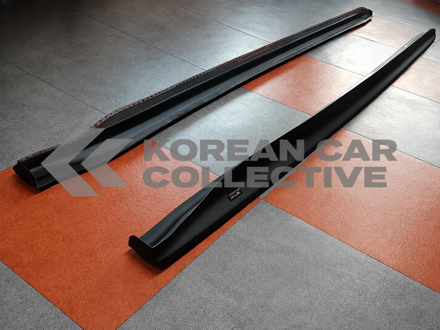 Genesis G70 Pre-Facelift 2018-2021 Plastic Side Skirts