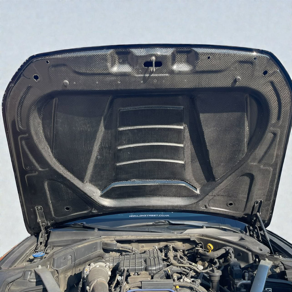 Genesis G70 (2019–2021) Type-R Vented Hood | DAIMON