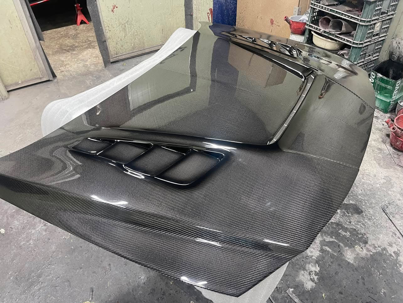 Hyundai Elantra N (2022+) Type-R Vented Hood | DAIMON