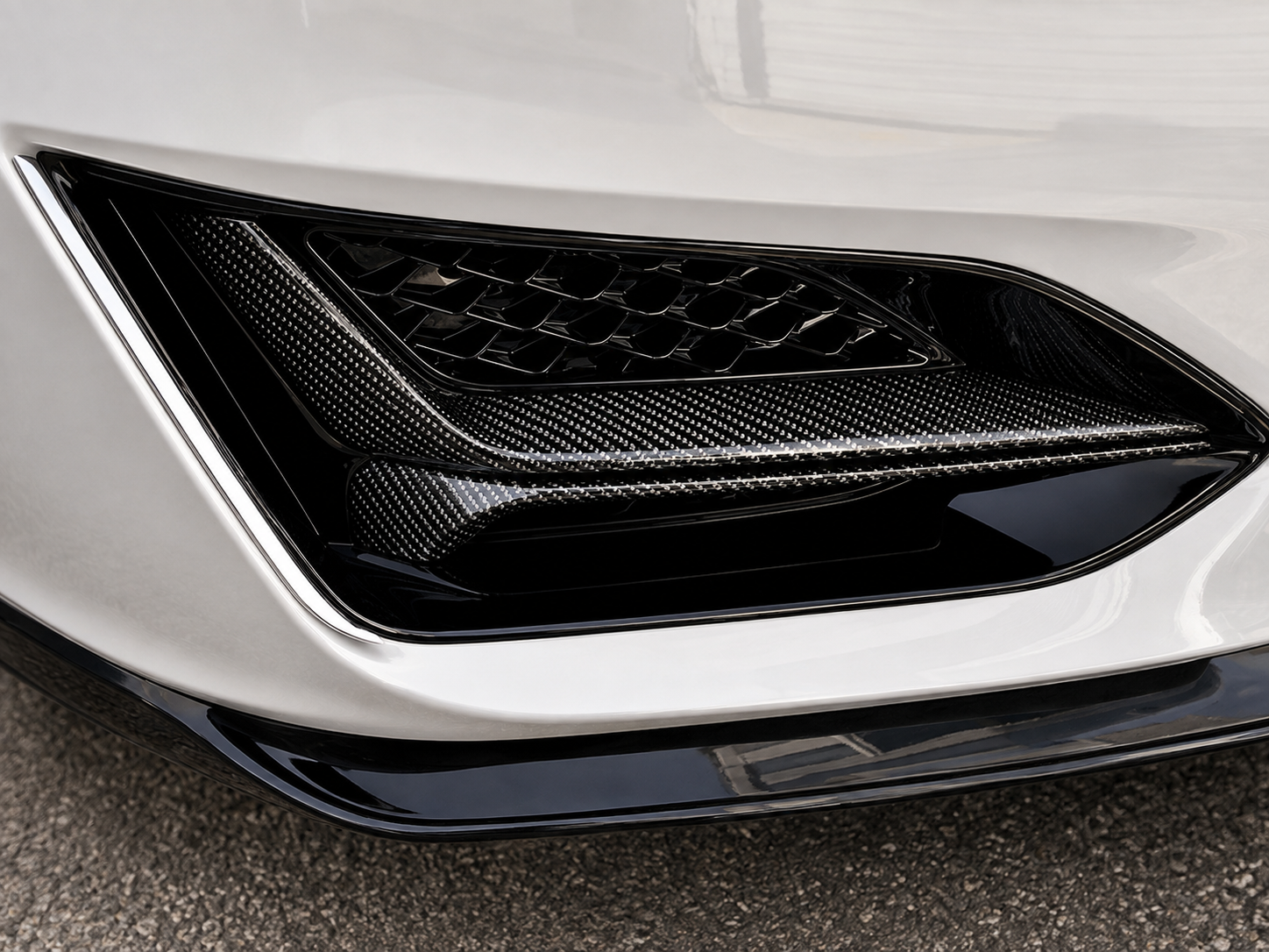 Hyundai Veloster 2019+ Genuine Carbon Fiber Fog Bezels