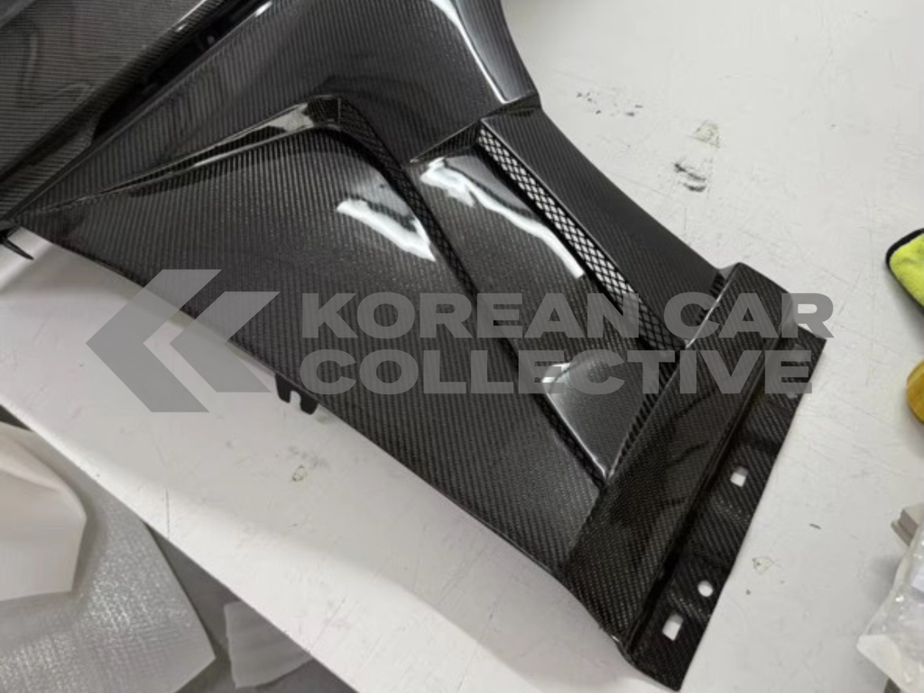 Genesis G70 Pre-Facelift (2019-2021) Carbon Fiber Fenders